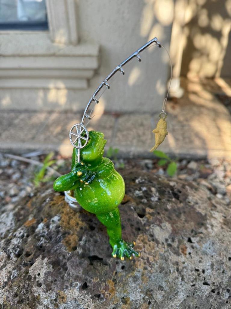 Fishing Frog Frogs Decorative Figurines Funny Garden Home Décor Ornament