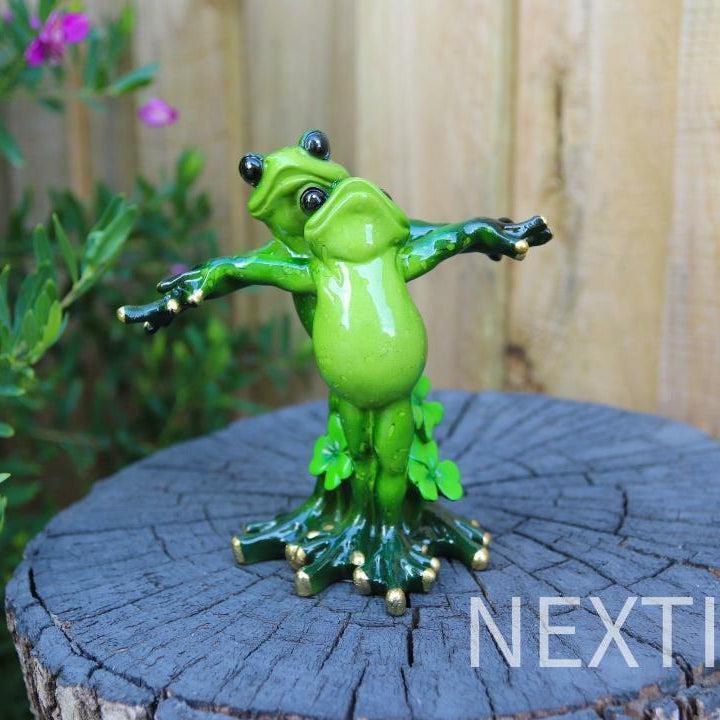 Frogs Decorative Lovers Frog Figurines Statues Garden Home Décor Ornaments