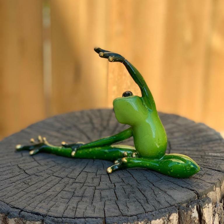 Frogs Decorative Yoga Frog Figurines Funny Garden Home Décor Ornament set of 2