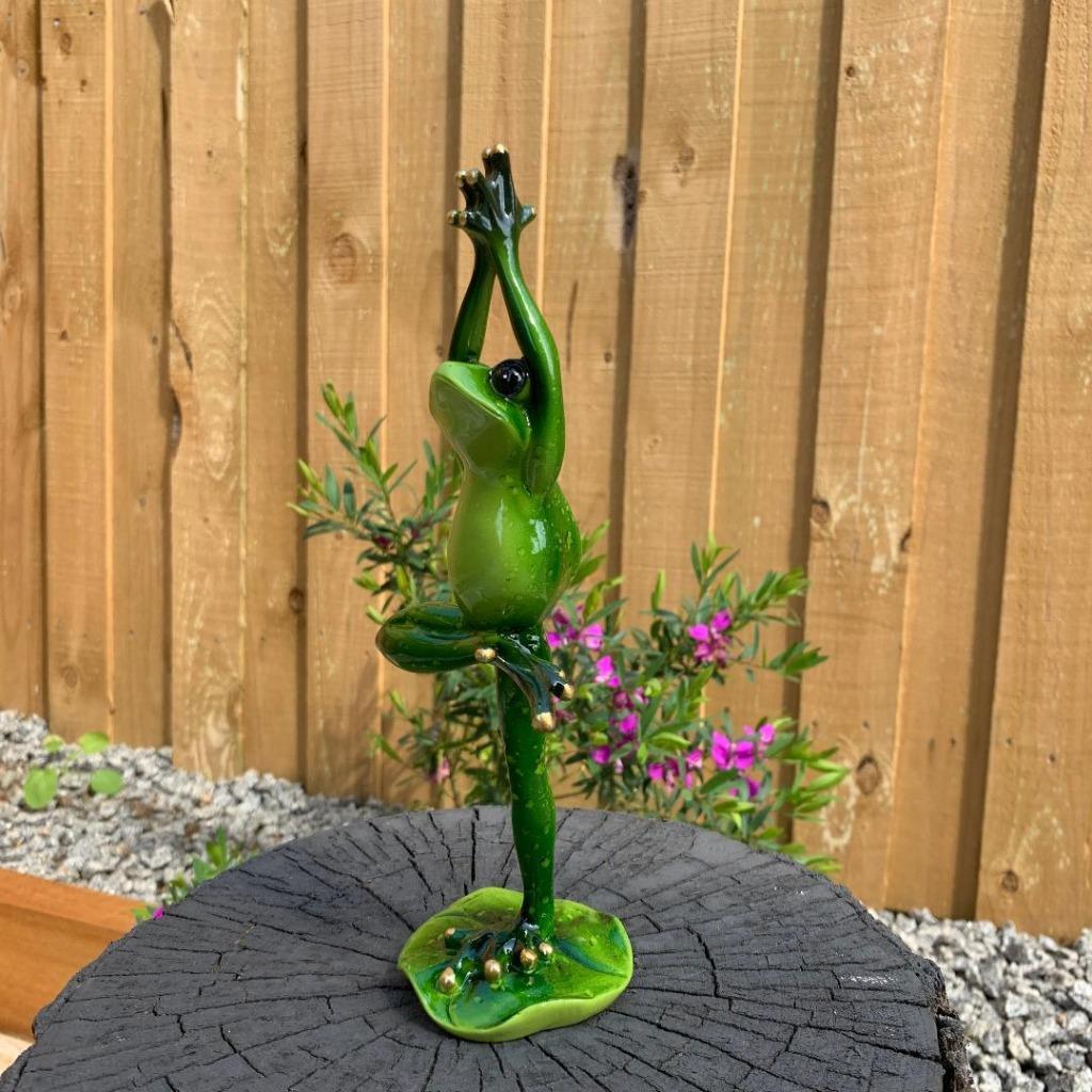 Frogs Decorative Yoga Frog Figurines Funny Garden Home Décor Ornament set of 2