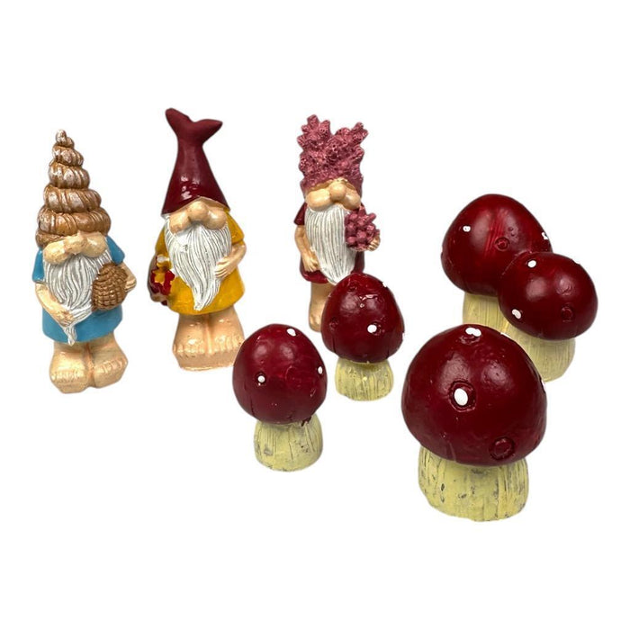 Miniature Garden Gnomes and Mushrooms Figurine Fairy Garden Accessories 7pcs