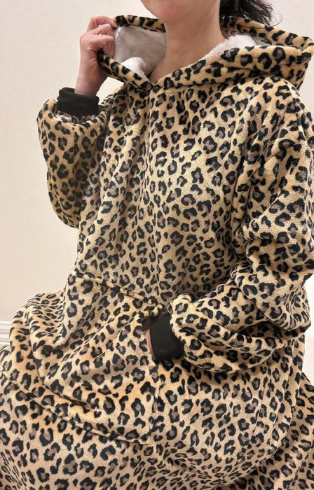 Hooded Blanket Soft Cozy Warm Fleece Wearable Oversize Leopard Blanket Hoodie