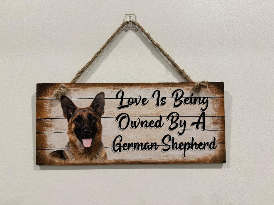 German Shepherd Dog Sign Wall Hanging Dogs Sign Wooden MDF Home Decor 30cm