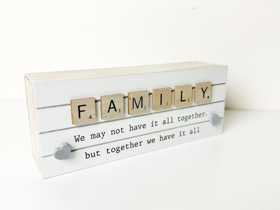 Family Table Sign Plaque Wood Home Signs Table Centerpiece Farmhouse Decor 20cm