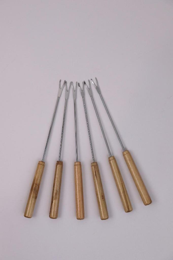 Metal BBQ Skewers Barbecue Sticks Reusable Grill Kebab Skewer Wooden Handle 12pc