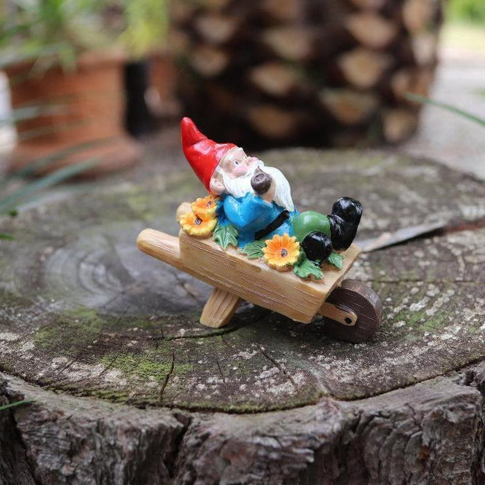 Garden Gnomes on Wheelbarrow Gnome Statue Figurine Fairy Garden Accessories 3pcs