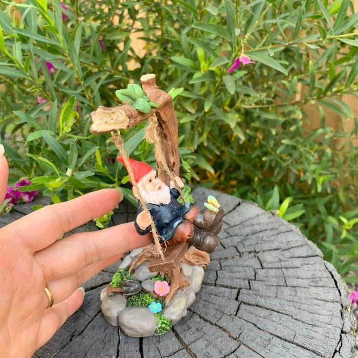 Garden Gnomes Statue Gnome on Tree Swing Fairy Garden Décor Figurine Ornaments