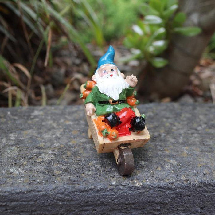 Garden Gnomes on Wheelbarrow Gnome Statue Figurine Fairy Garden Accessories 3pcs