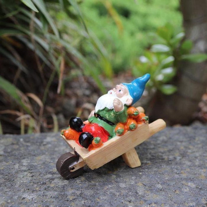 Garden Gnomes on Wheelbarrow Gnome Statue Figurine Fairy Garden Accessories 3pcs